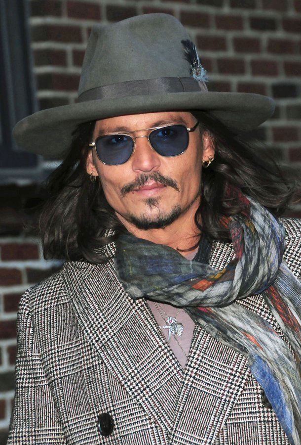 Johnny depp lost his virginity