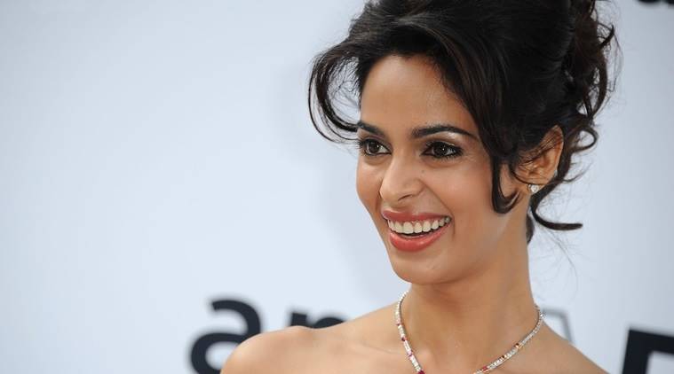 Snazz reccomend Mallika sherawat sex video in cannes